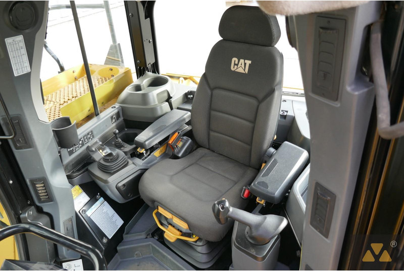 דחפור Caterpillar D6 LGP: תמונה 8