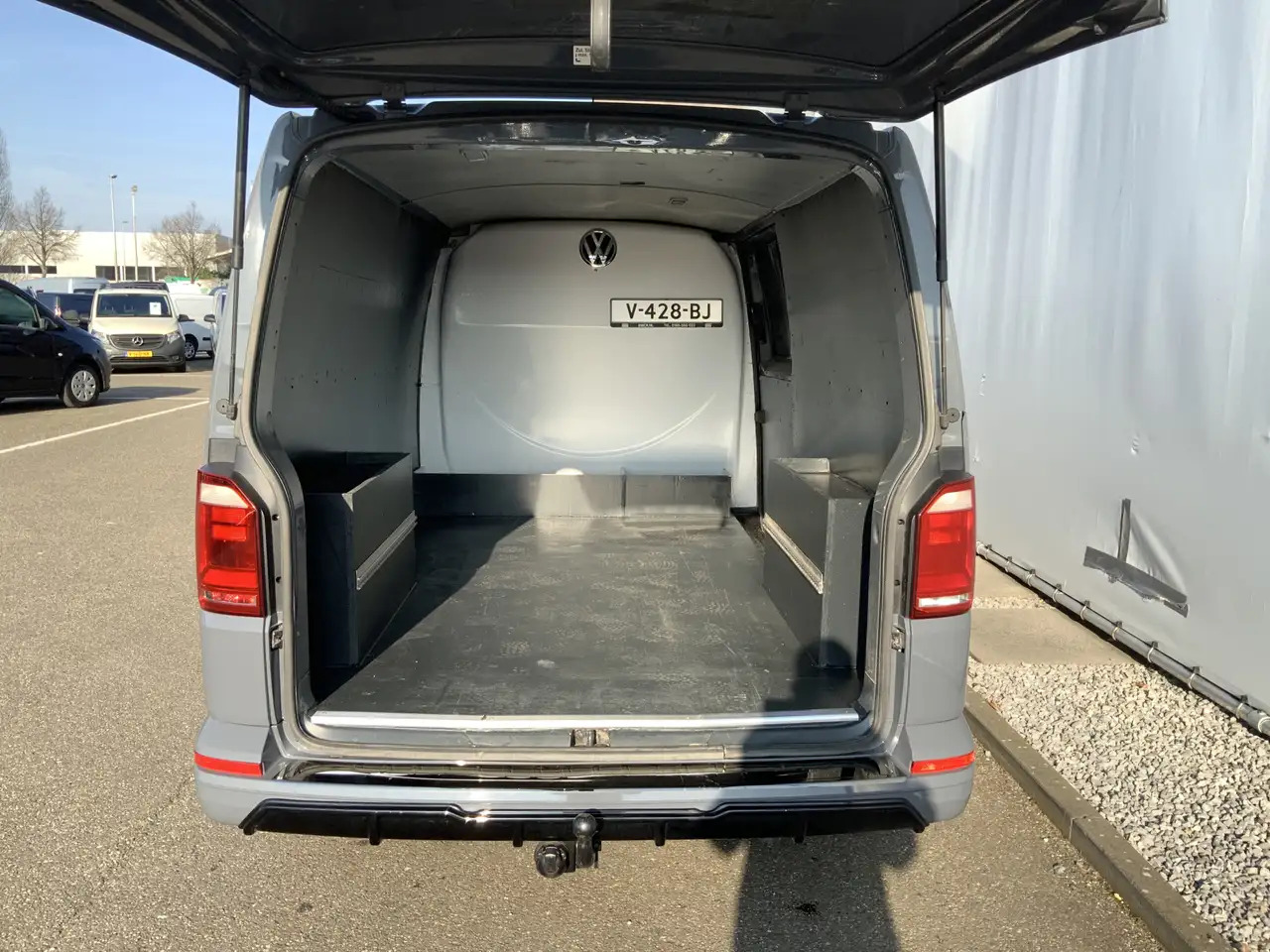 כלי רכב מסחרי עם לוח Volkswagen T6 Transporter 2.0 TDI L2H1 Airco Alu Velg Trekhaak 2500 kg Side: תמונה 21