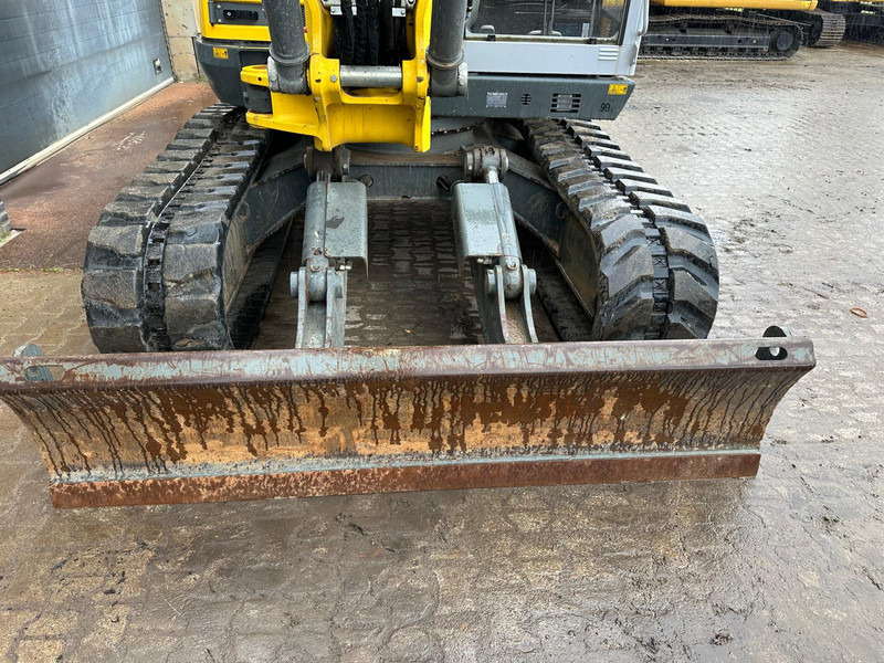 מחפר סורק WACKER NEUSON ET145: תמונה 18