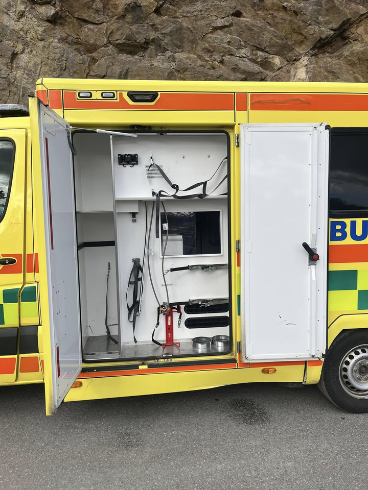 אמבולנס Mercedes-Benz Sprinter 319 - AMBULANCEBOX / Krankenwagen: תמונה 6