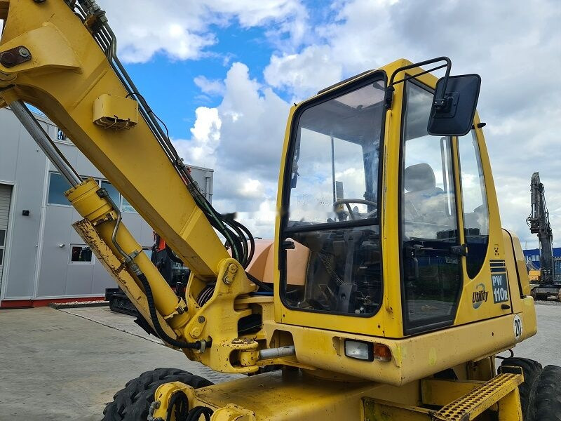 הַחכָּרָה Komatsu PW110 Komatsu PW110: תמונה 9