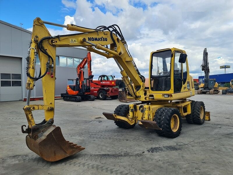 הַחכָּרָה Komatsu PW110 Komatsu PW110: תמונה 7