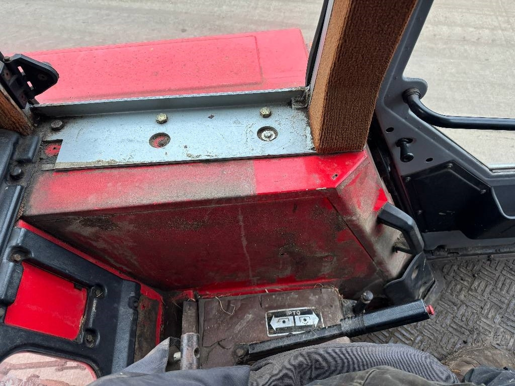 הַחכָּרָה Massey Ferguson 698 T  Massey Ferguson 698 T: תמונה 17