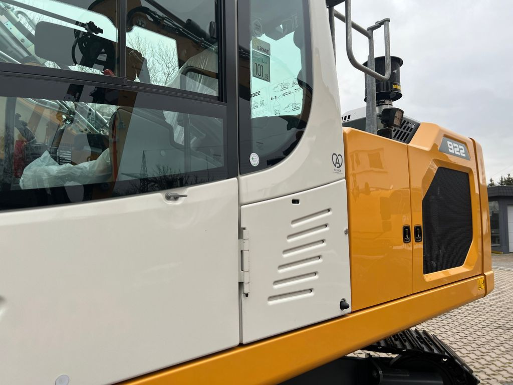 מחפר סורק Liebherr R 922 G 6.0-D: תמונה 7