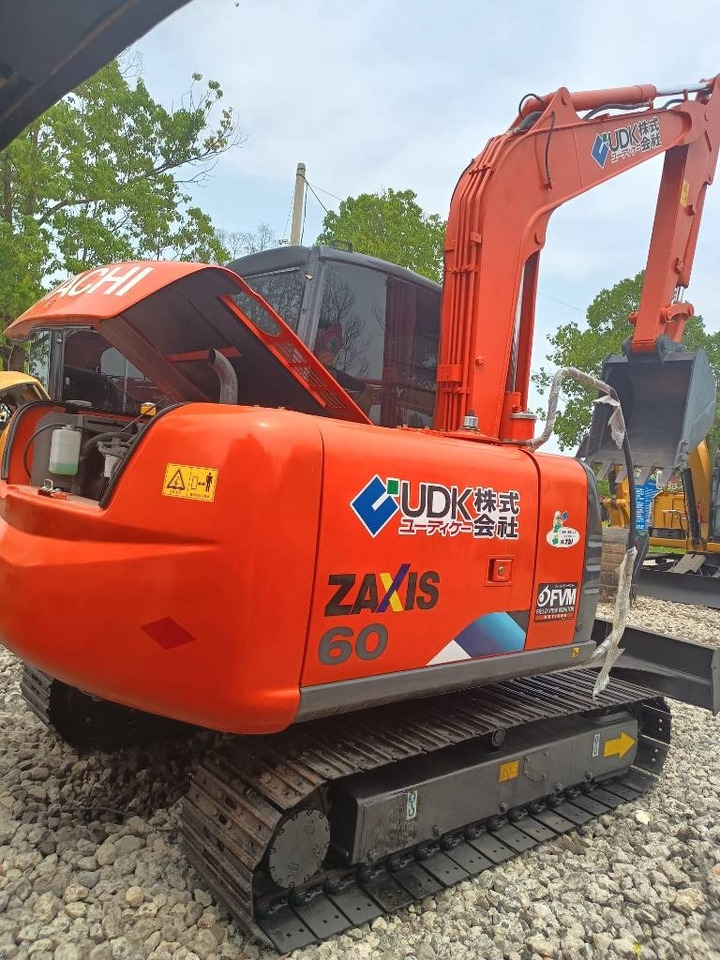 חָדָשׁ מחפר סורק Hitachi ZX 60: תמונה 10