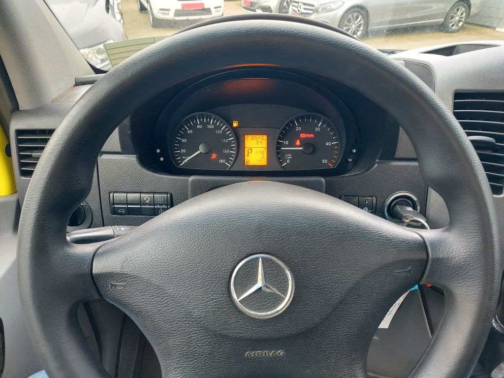 הַחכָּרָה Mercedes-Benz Sprinter II Pritsche 519 V6 Autom. Fahrgestell  Mercedes-Benz Sprinter II Pritsche 519 V6 Autom. Fahrgestell: תמונה 11