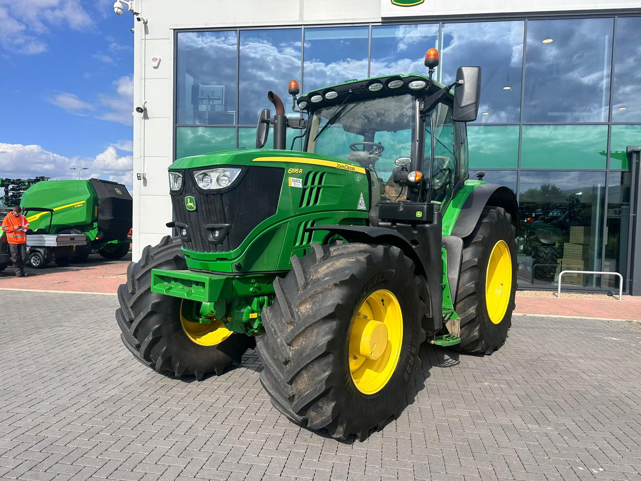 חָדָשׁ טרקטור חקלאי John Deere 6195R: תמונה 17