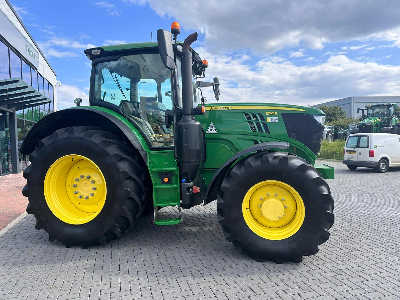 חָדָשׁ טרקטור חקלאי John Deere 6195R: תמונה 18