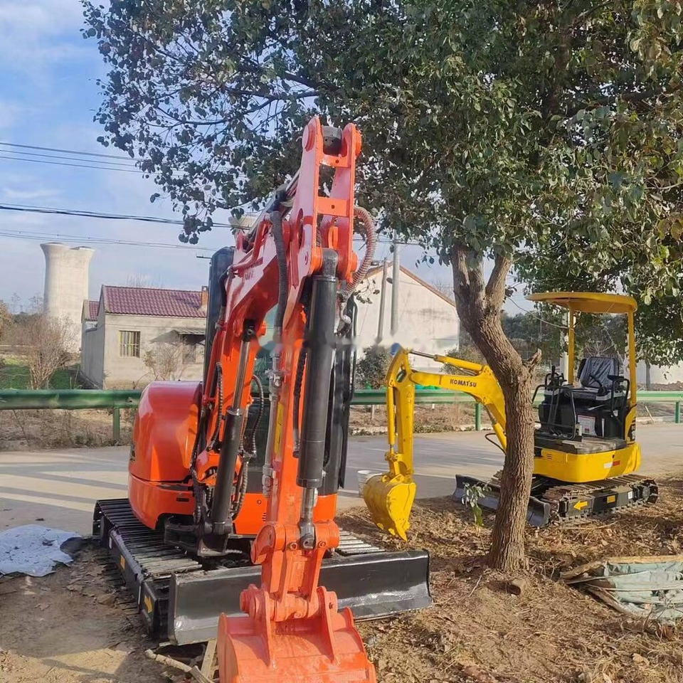 מיני מחפר Kubota U30: תמונה 7