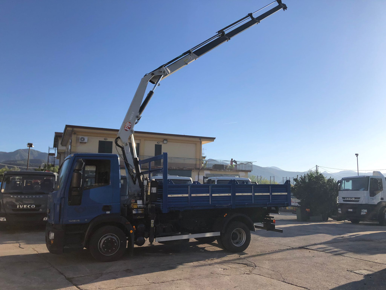 משאית מנוף IVECO EUROCARGO 140E25: תמונה 34