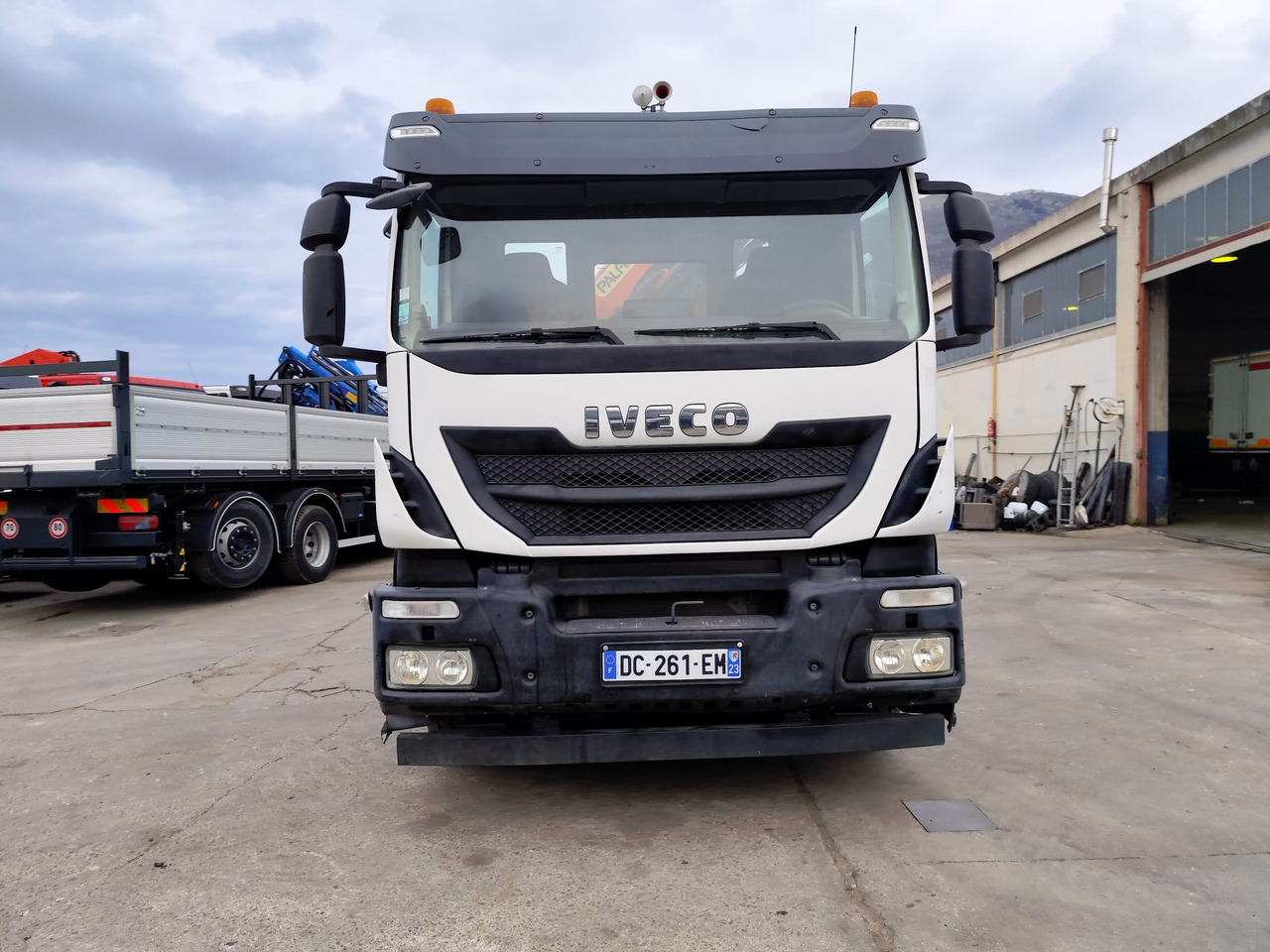 משאית מנוף IVECO STRALIS AD 190S36: תמונה 20