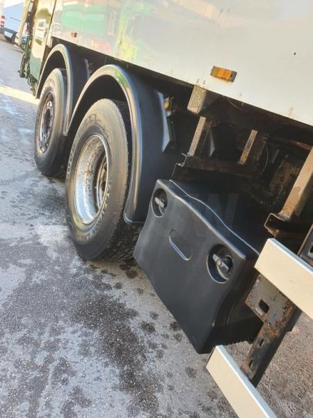 משאית אשפה Iveco 260S 42 WAAGE 5 m³ Zöller Medium XXL 24 Umleerer: תמונה 11