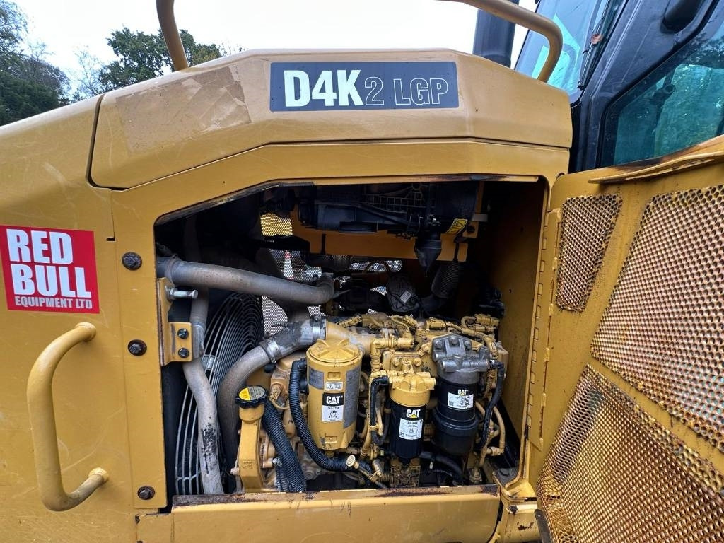 דחפור CAT D 4 K 2 LGP: תמונה 6