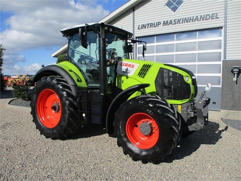 טרקטור חקלאי Claas Axion 830 Med frontlift og luft anlæg.: תמונה 19