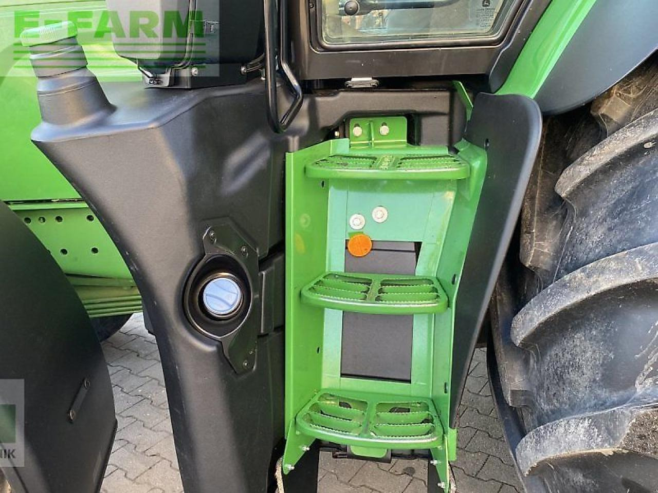 טרקטור חקלאי John Deere 6250r: תמונה 13