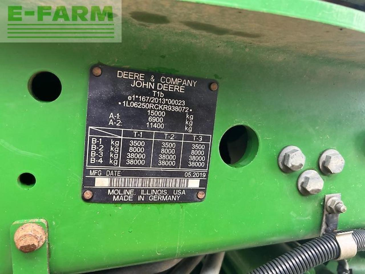 טרקטור חקלאי John Deere 6250r: תמונה 15