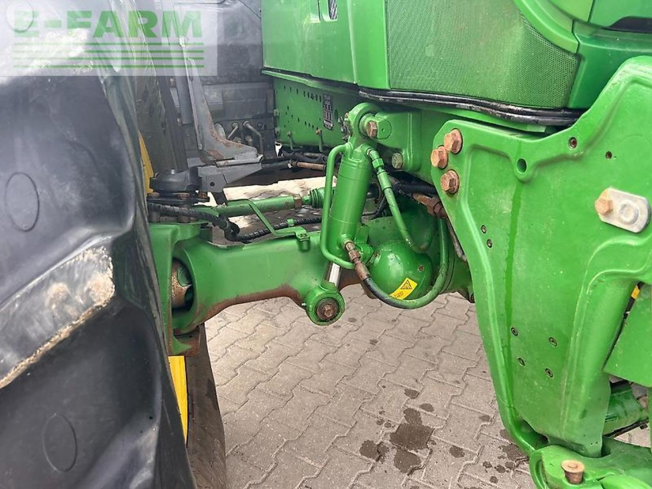 טרקטור חקלאי John Deere 6250r: תמונה 11