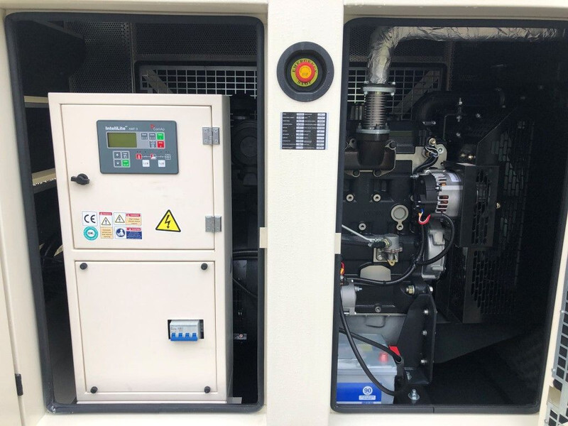 חָדָשׁ ערכת גנרטורים Perkins 33 kVA Supersilent generatorset: תמונה 10