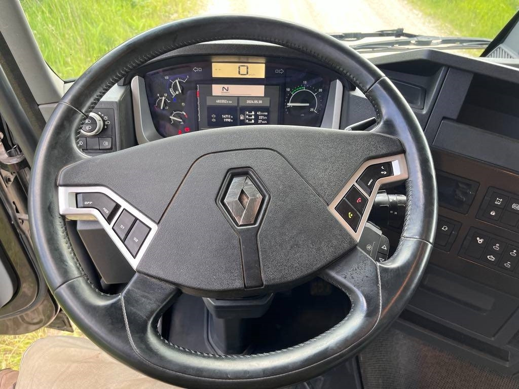 עגורן מעמיס עבור משאית Renault Kerax 6x4: תמונה 9 עגורן מעמיס עבור משאית Renault Kerax 6x4: תמונה 9